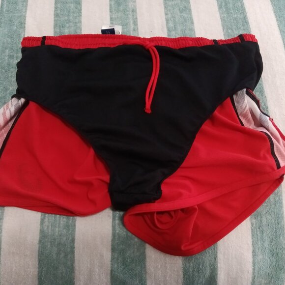 NWOT RED ASICS RUNNING SHORTS WITH SIDE ACCENTS, SIZE "XL", (~33"-35") - Picture 6 of 8